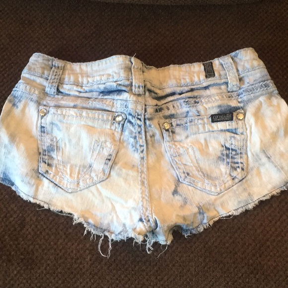 COPY - ZD premium light washed shorts - Picture 2 of 3
